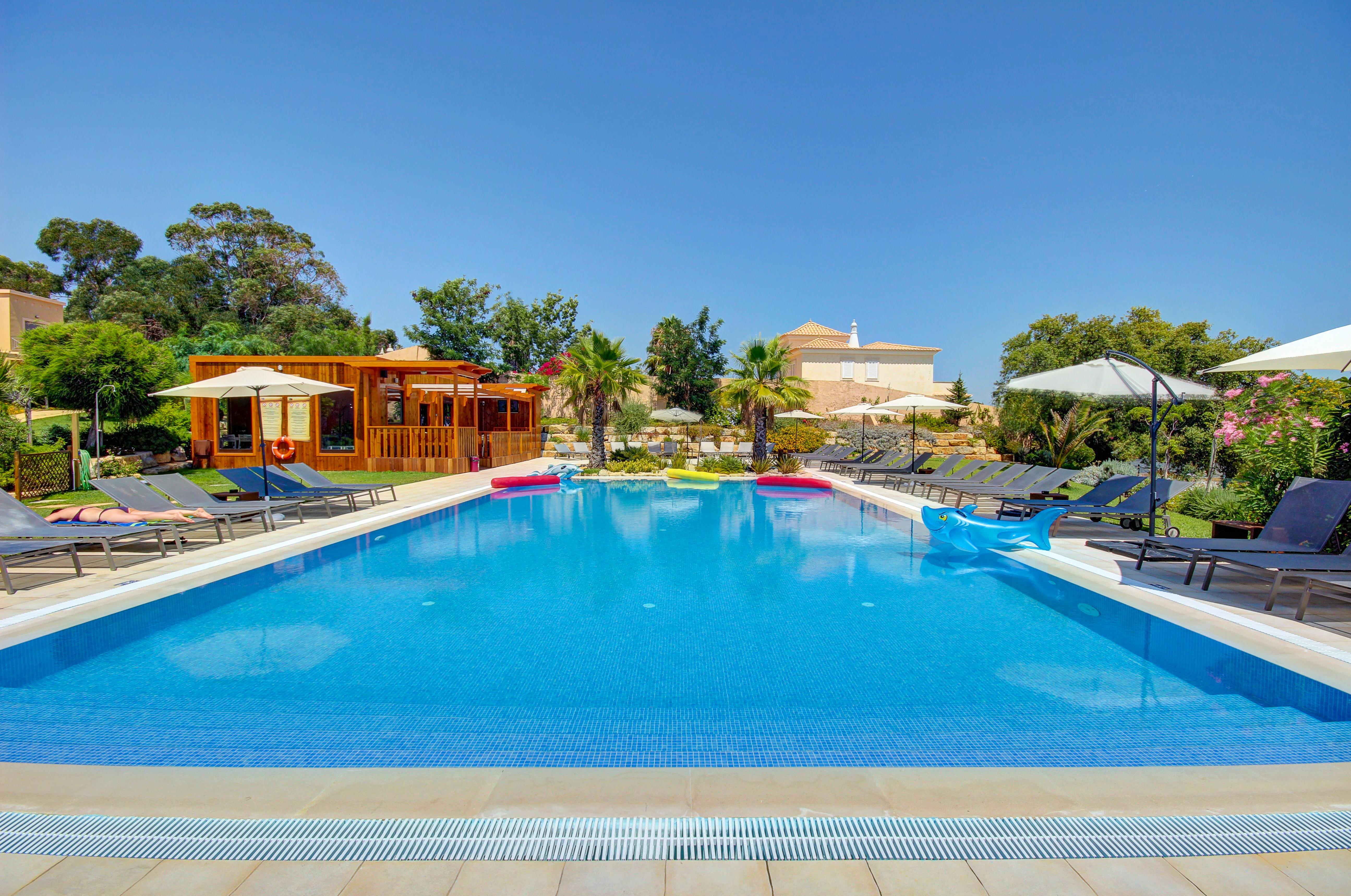 אלבופיירה Pinheiros Da Balaia Villas מראה חיצוני תמונה