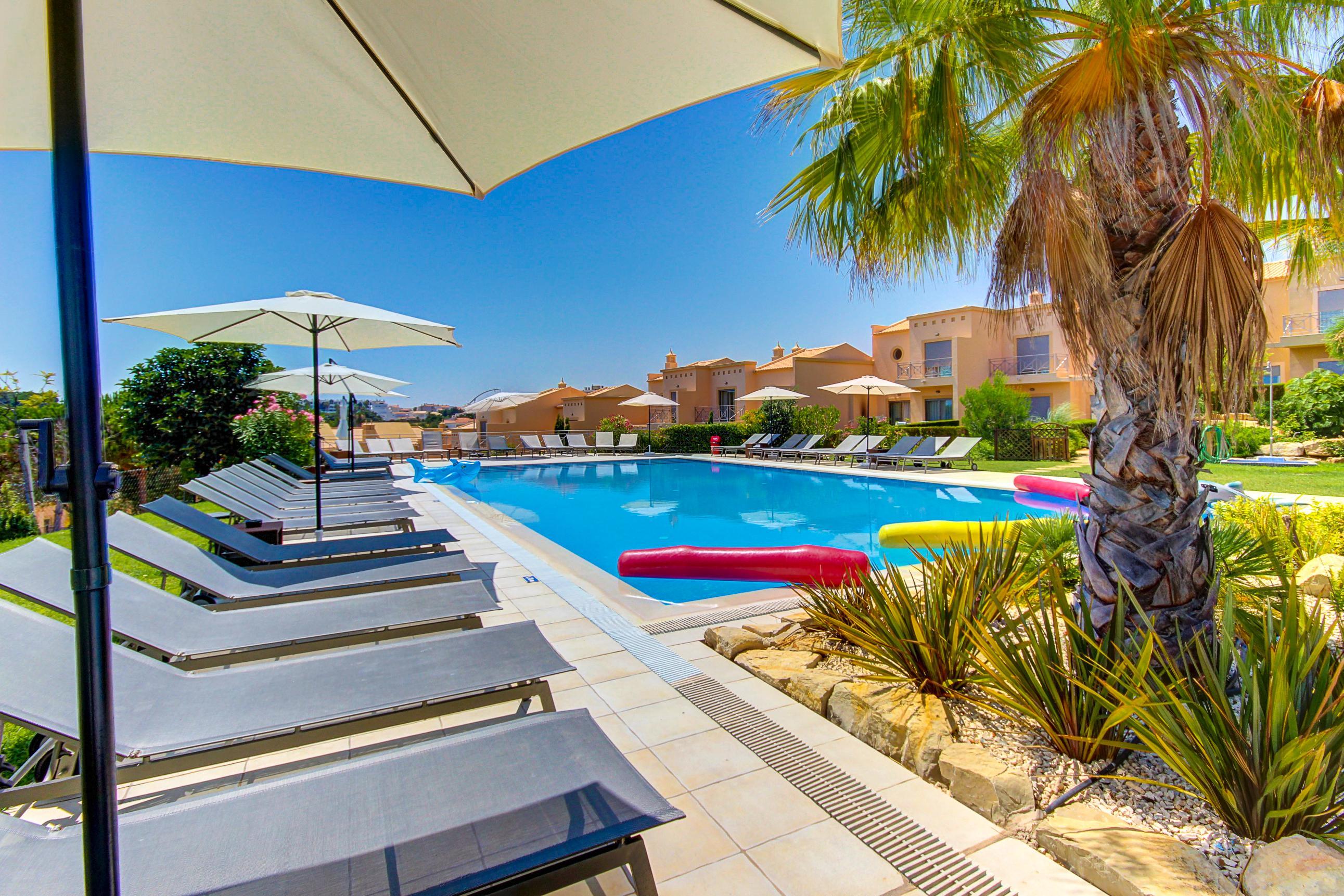 אלבופיירה Pinheiros Da Balaia Villas מראה חיצוני תמונה