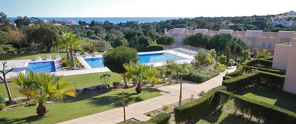 אלבופיירה Pinheiros Da Balaia Villas מראה חיצוני תמונה