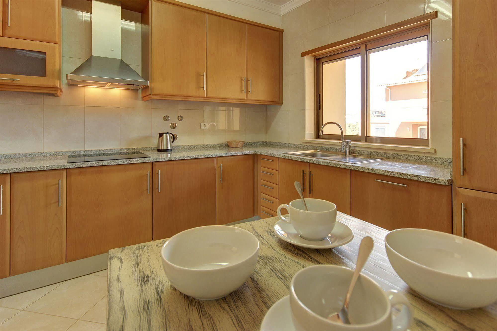 אלבופיירה Pinheiros Da Balaia Villas מראה חיצוני תמונה